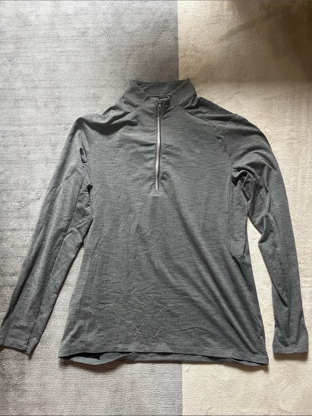 Men’s lululemon quarter zip size XL